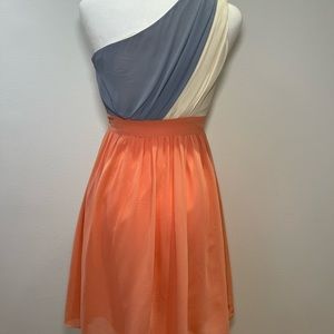 Multi-coloured one-shoulder dress